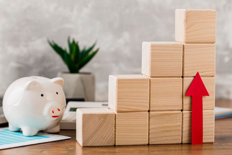 Effortless Ways to Cut Expenses and Build Your Savings